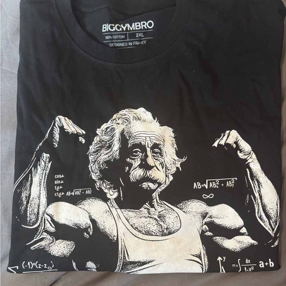 Graphic tee - Picture 2 of 2